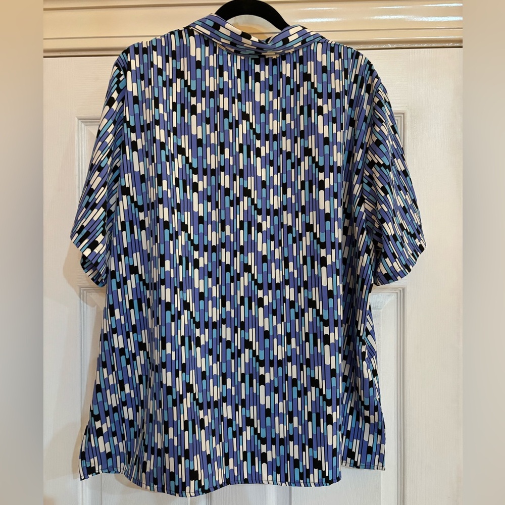 Elementz Gemetric Patterned Button Down Blouse - image 4